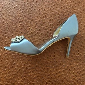 Badgley Mischka light blue heels